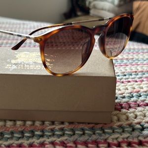 Authentic Burberry women’s sunglasses
